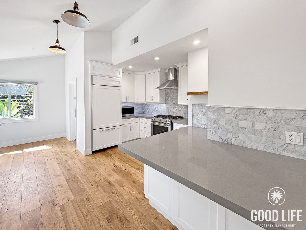 12671 Barrett Ln - Photo 5 of 39