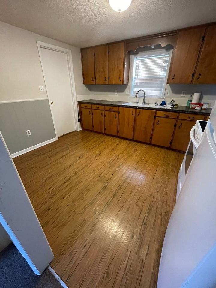 3004 Chickasaw Dr - Photo 5 of 11