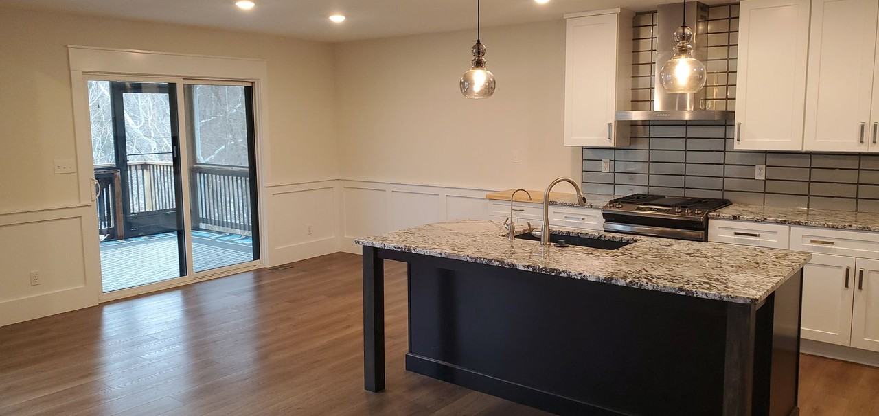 801 Rutland Dr - Photo 5 of 34