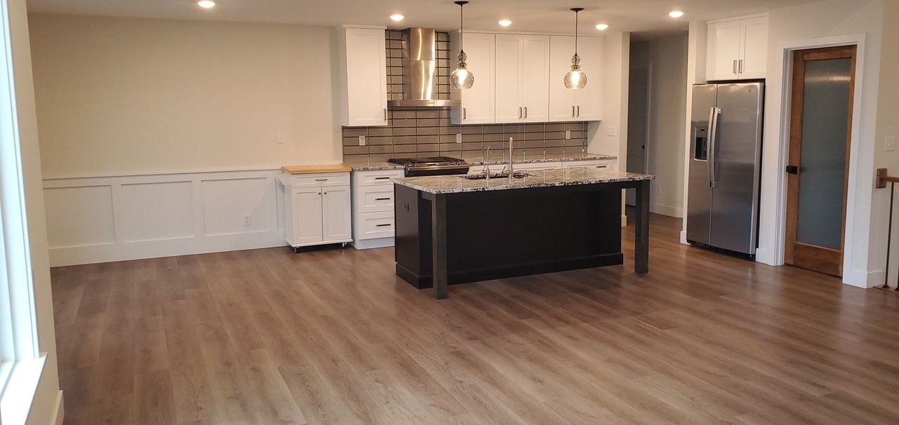 801 Rutland Dr - Photo 6 of 34