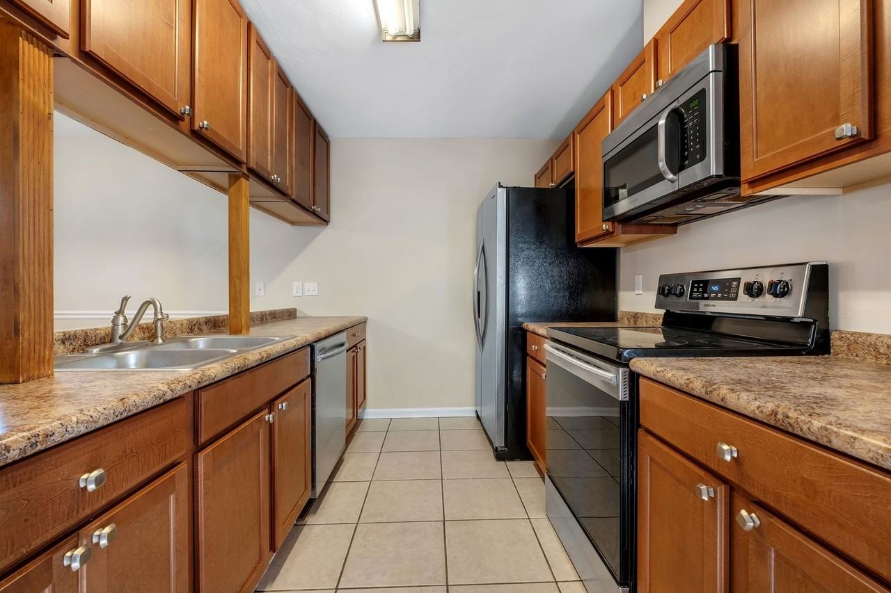 4535 Wimbelton Ct - Photo 3 of 20