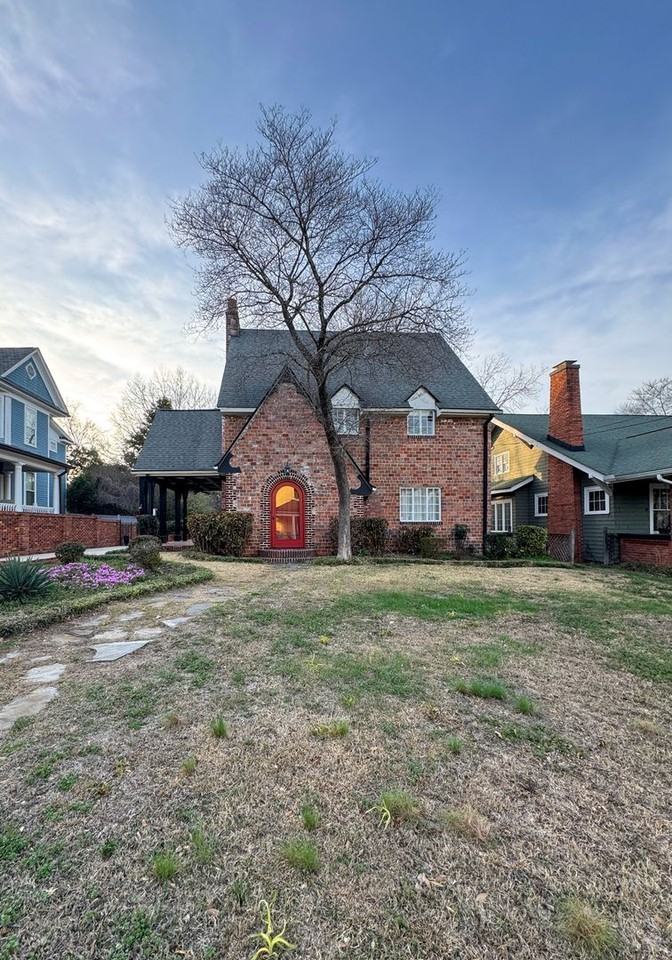 111 Hale St - Photo 2 of 41