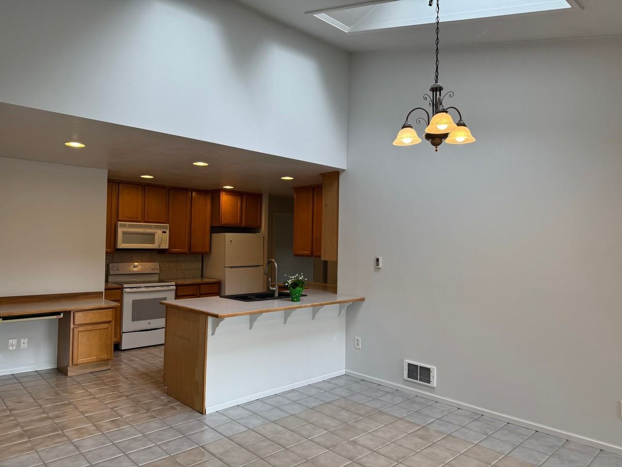 21711 84th Ave W - Photo 7 of 27