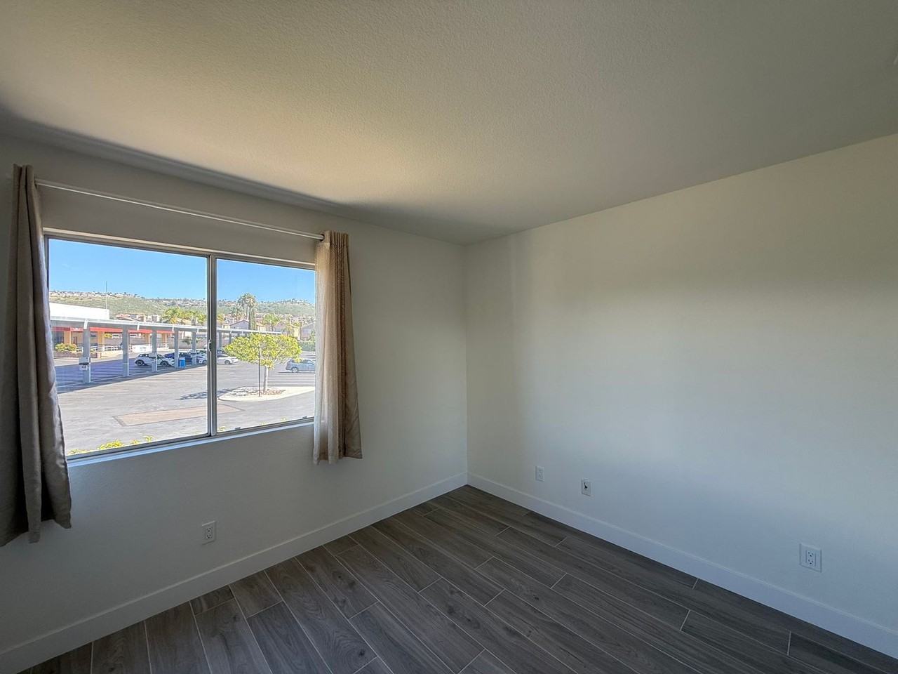 9652 Galvin Ave - Photo 7 of 18