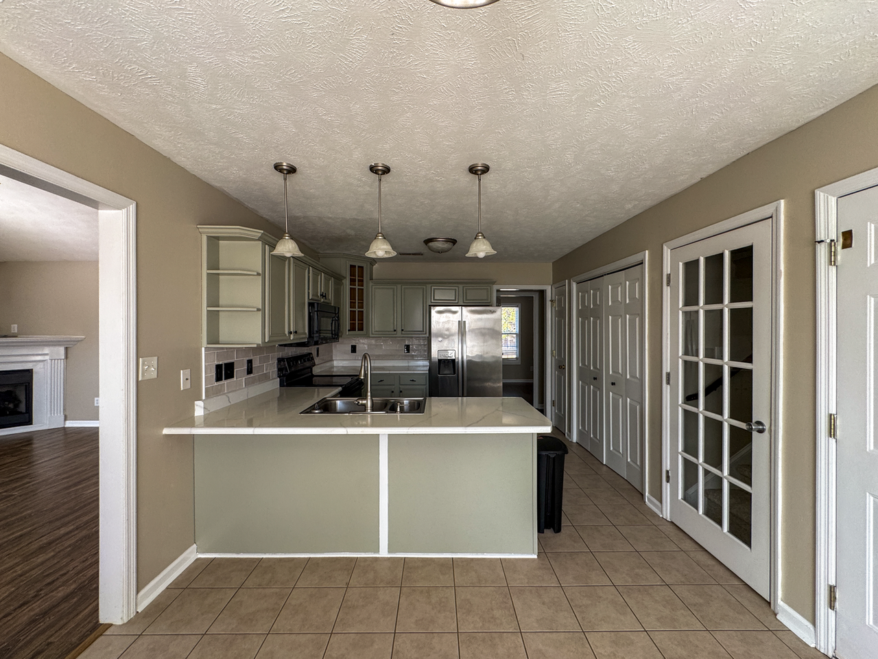 7806 Rosewood Ave - Photo 6 of 25