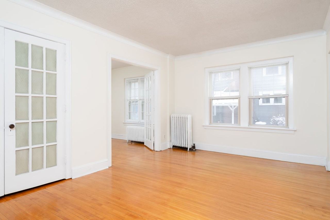Belmont Apartments - Photo 2 of 18