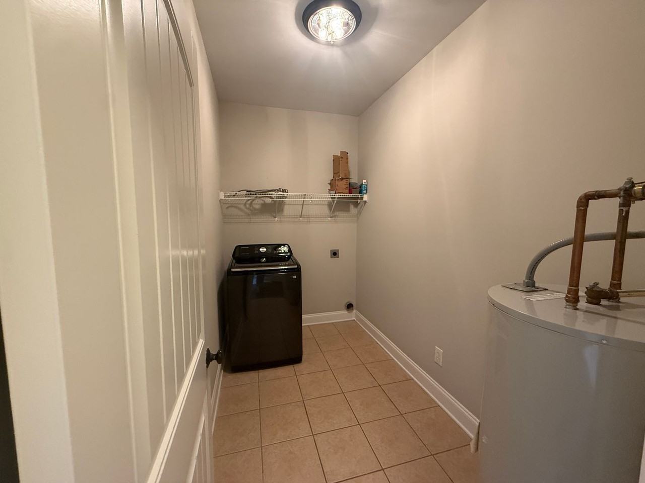 1273 Aubie Dr - Photo 4 of 24