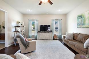 644 Greenwich Dr - Photo 1 of 1