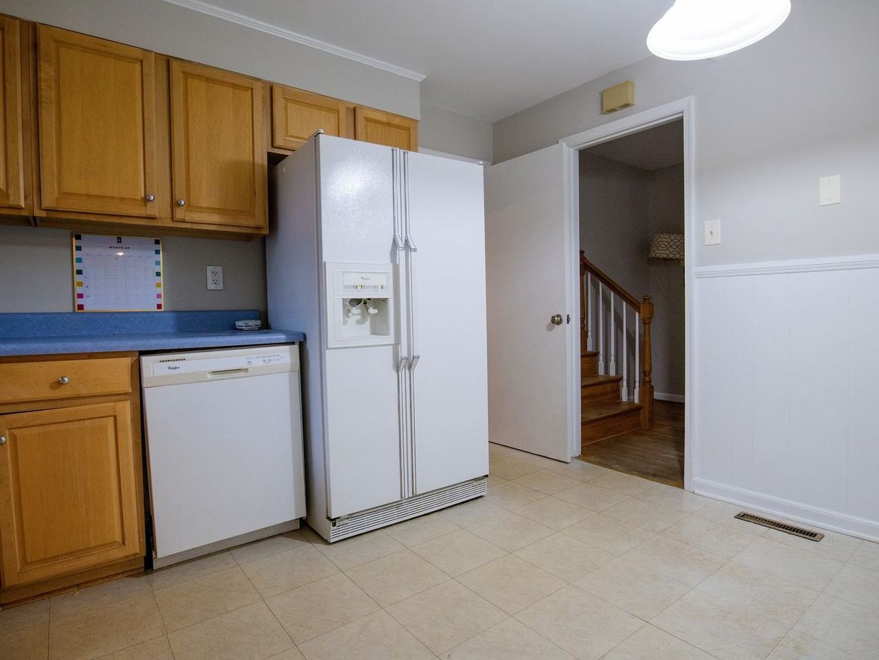 1321 Warminster Dr - Photo 7 of 27