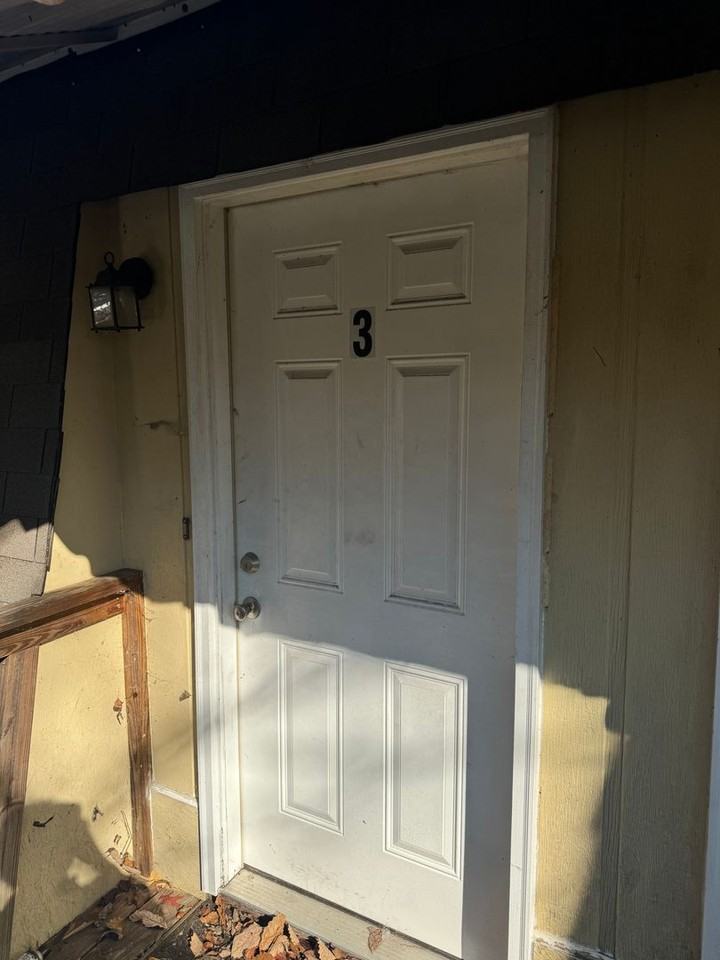 2030 Ridgeview Dr Nw - Photo 4 of 6