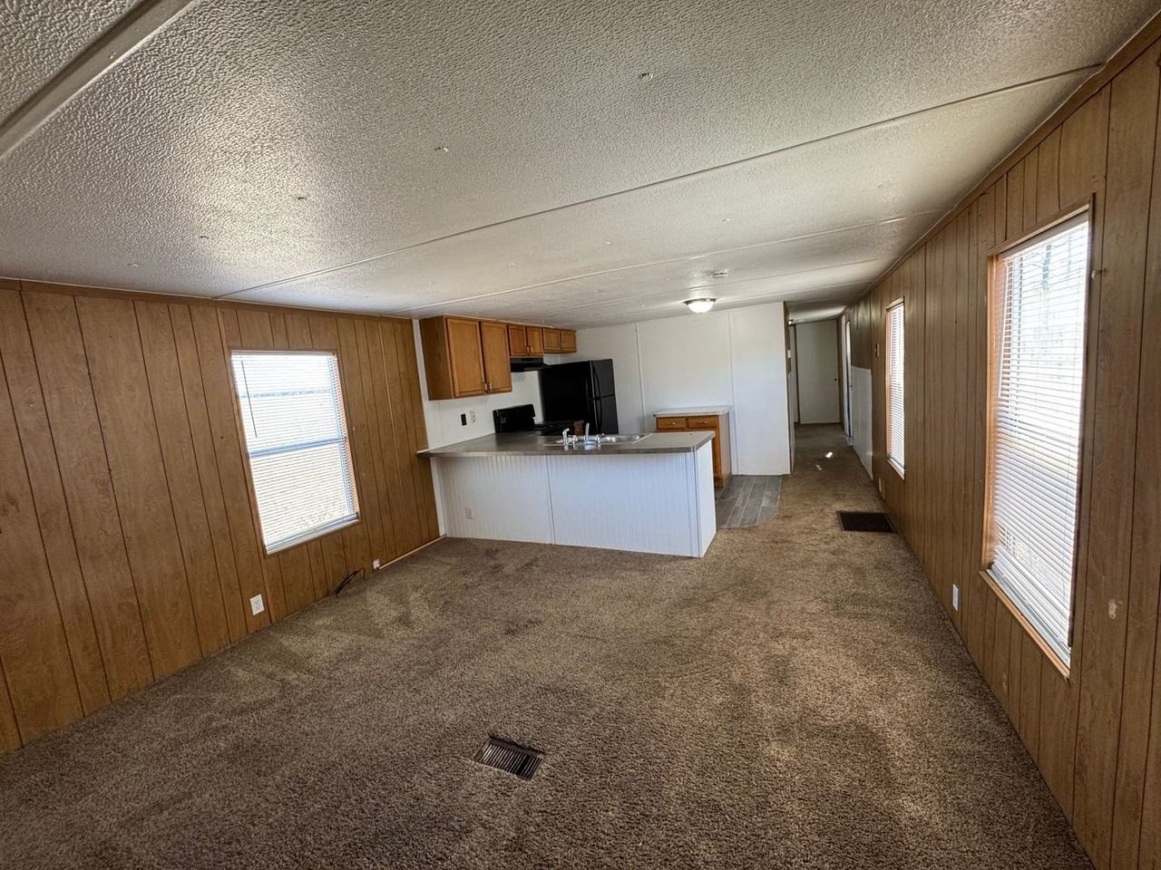 163 Se Joy Gln - Photo 2 of 12