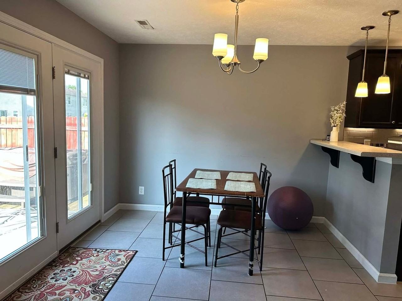 209 Luke Ct - Photo 4 of 16