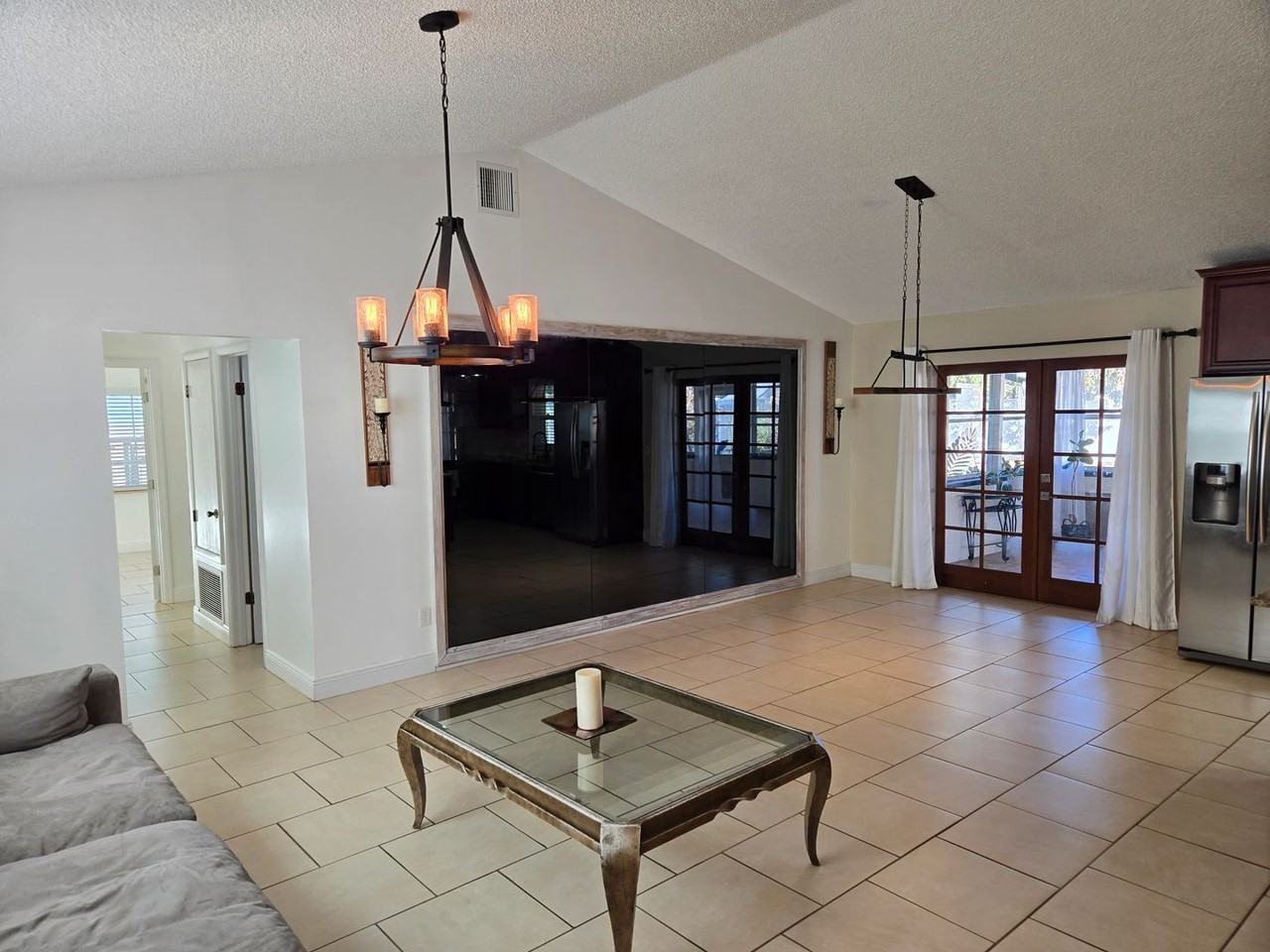 1921 Algonquin Ave - Photo 2 of 14