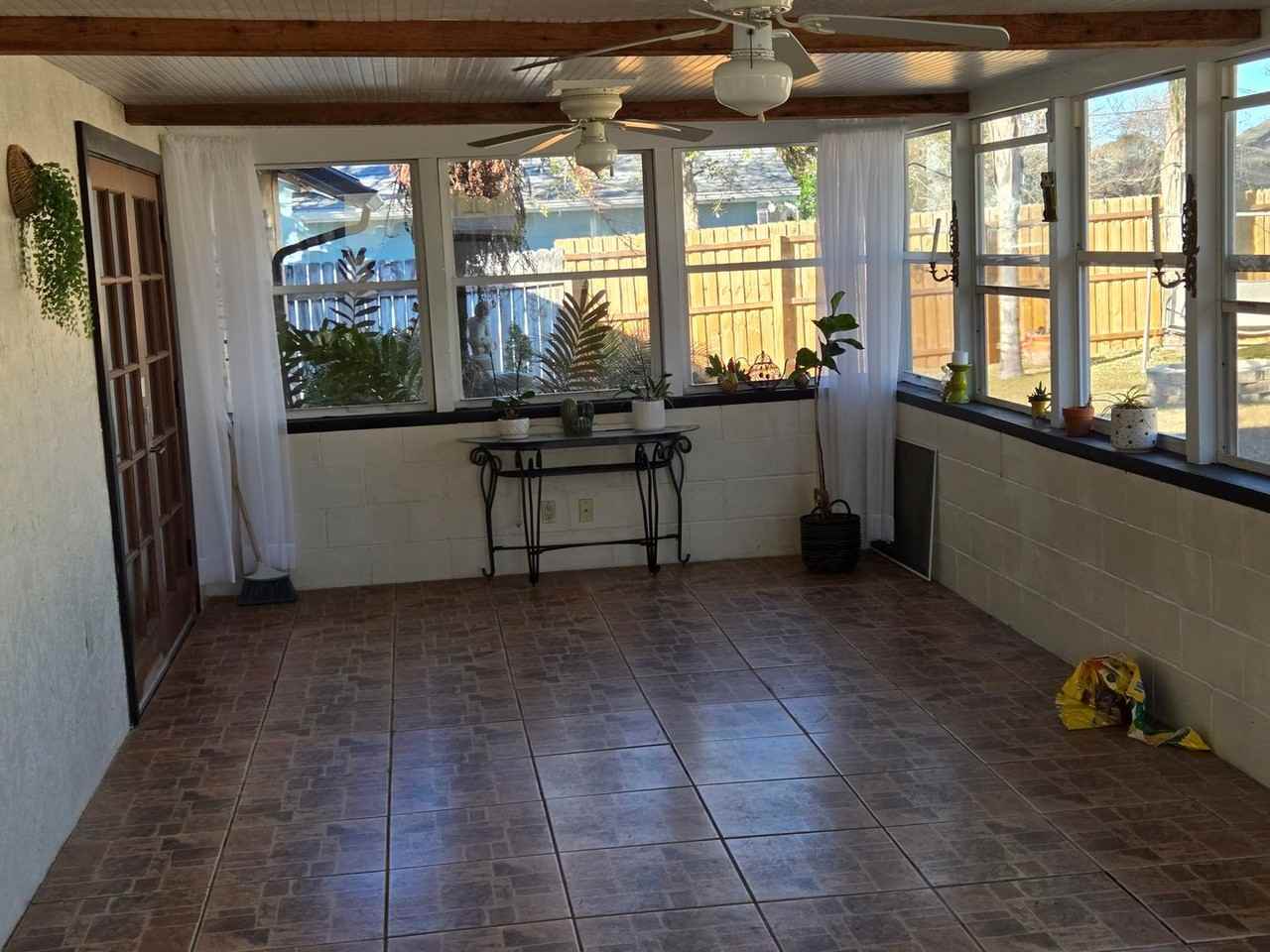 1921 Algonquin Ave - Photo 6 of 14