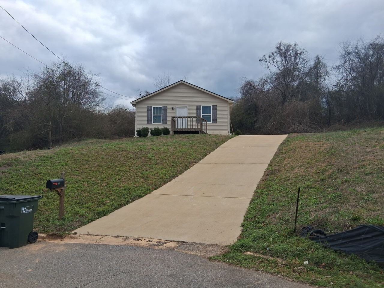 3017 3rd Pl E - Photo 2 of 8