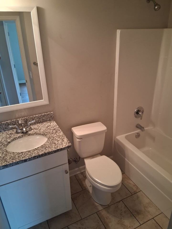 3017 3rd Pl E - Photo 5 of 8