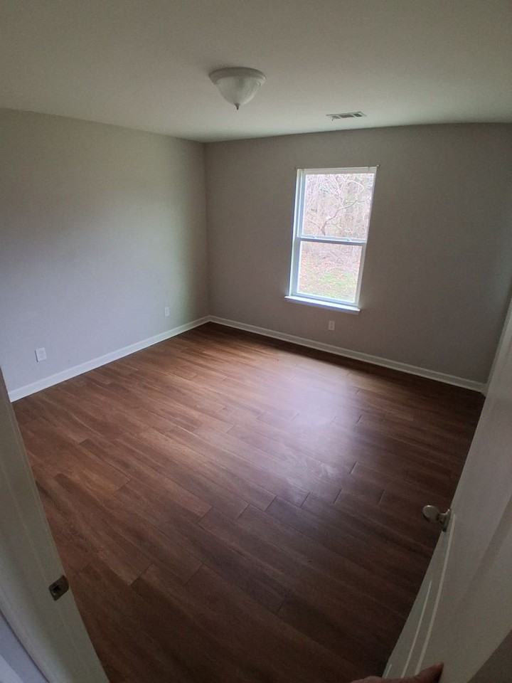 3017 3rd Pl E - Photo 7 of 8