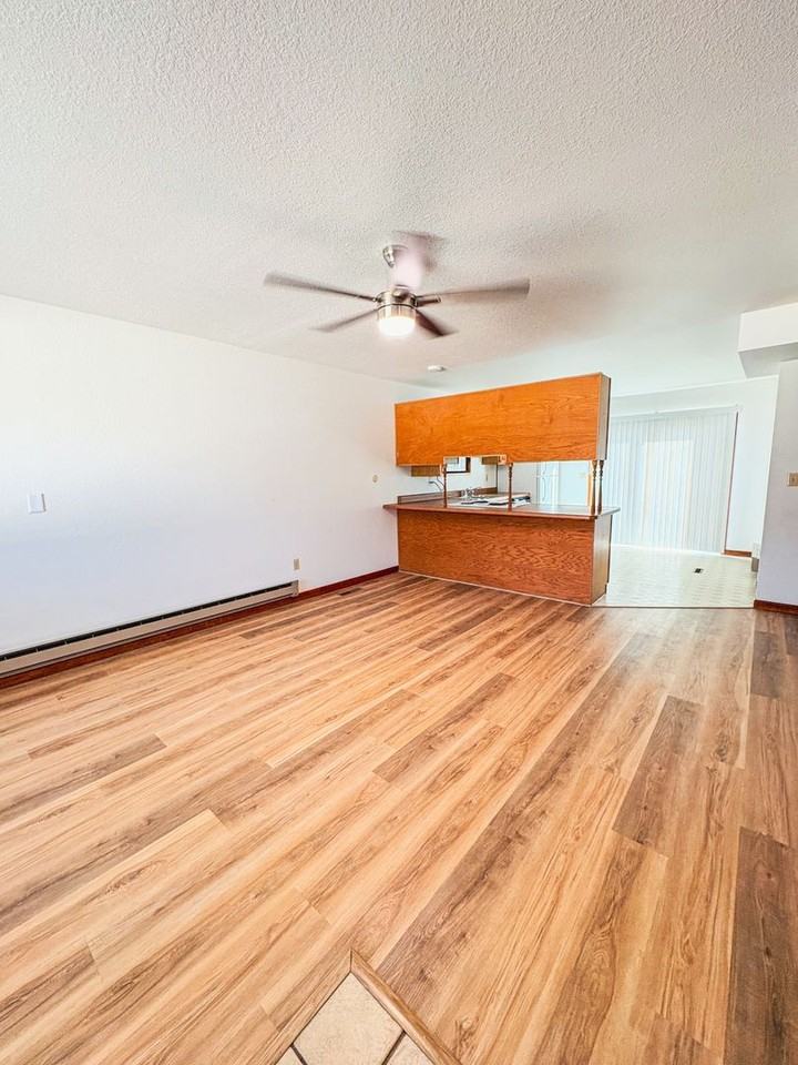 840 Terry Ave - Photo 3 of 16