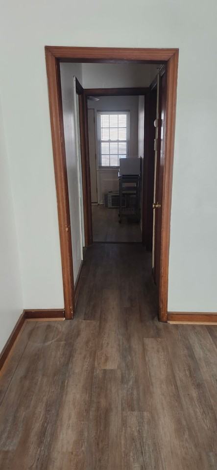 West Lisbon Apartments - Photo 6 of 13