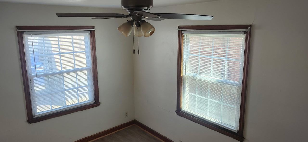 West Lisbon Apartments - Photo 7 of 13