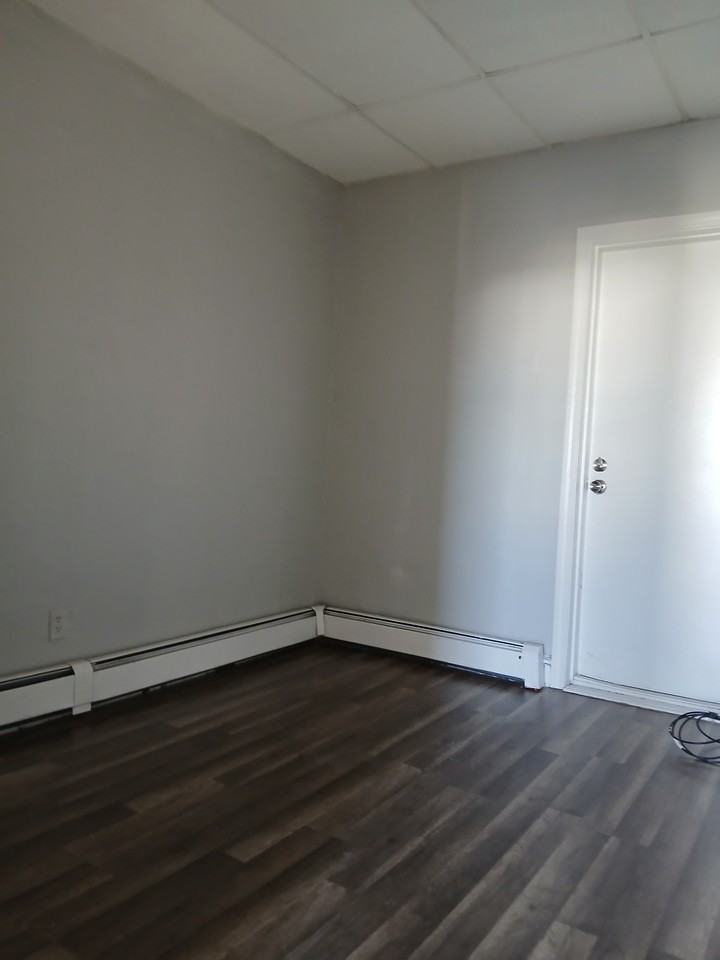 187 Brightman Street Fall River - Photo 4 of 6