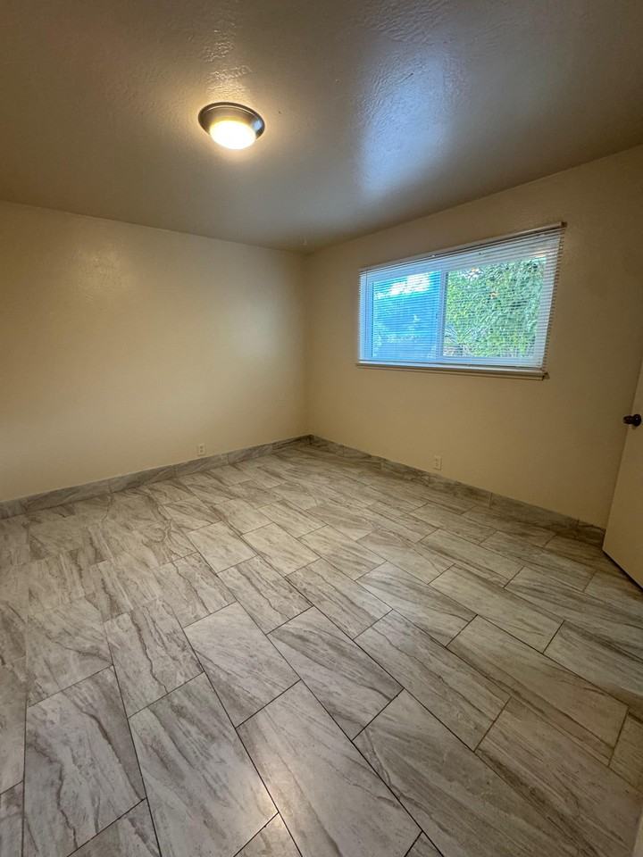 4250 Central Ave #4 - Photo 4 of 9