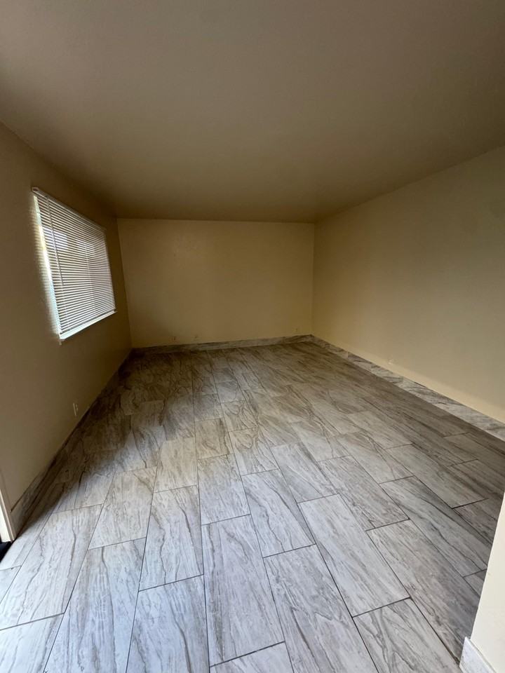 4250 Central Ave #4 - Photo 6 of 9