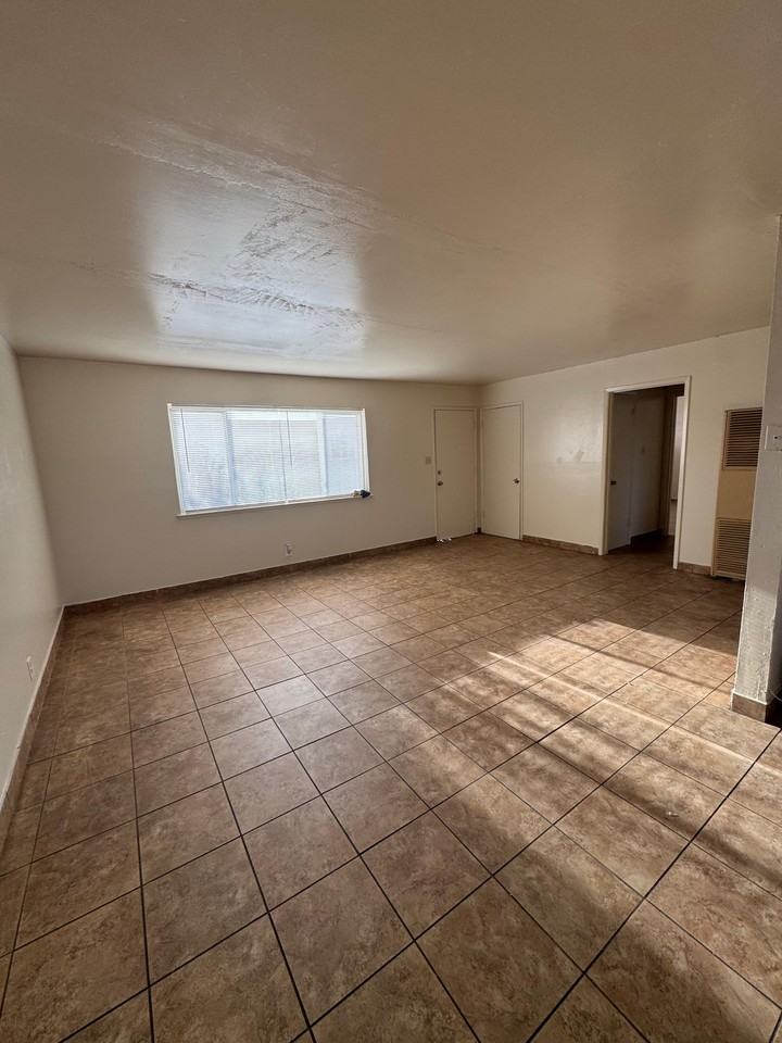 458 Berry Ave #23 - Photo 5 of 13