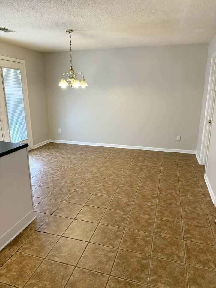 1328 Grayson Valley Pkwy #1328 - Photo 5 of 17