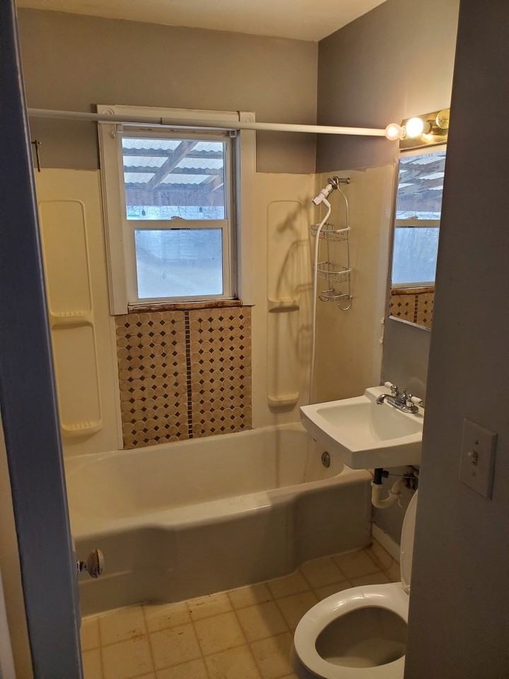 3004 2nd Ave S #NA - Photo 6 of 8