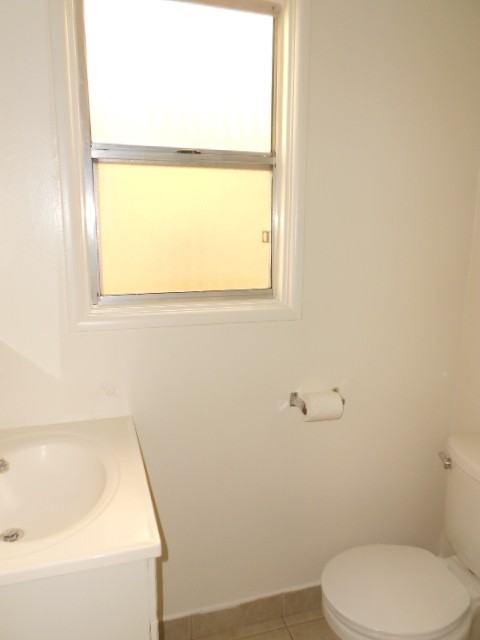 1457 S Westgate Ave #B - Photo 7 of 26