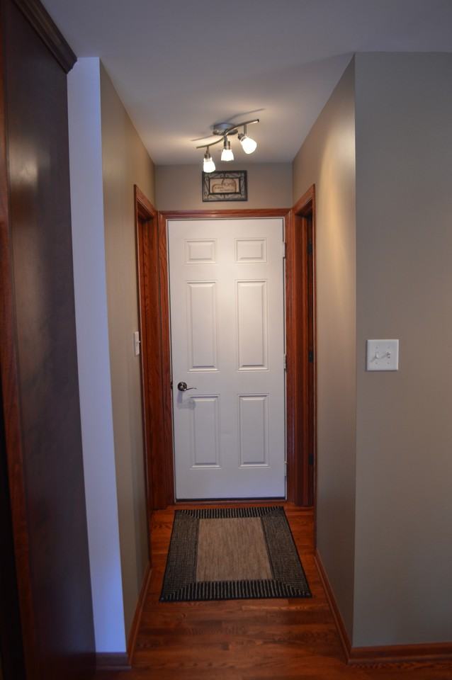 18123 94th Ave - Photo 3 of 14