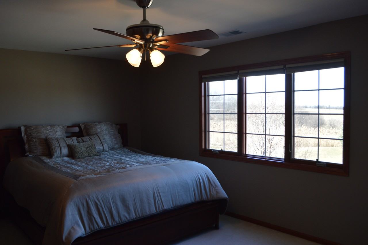 18123 94th Ave - Photo 7 of 14