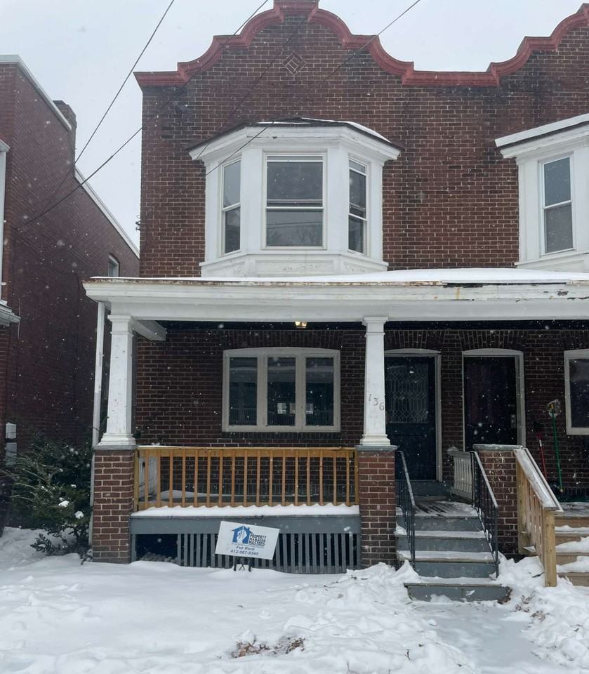 136 S Spring Ave #136