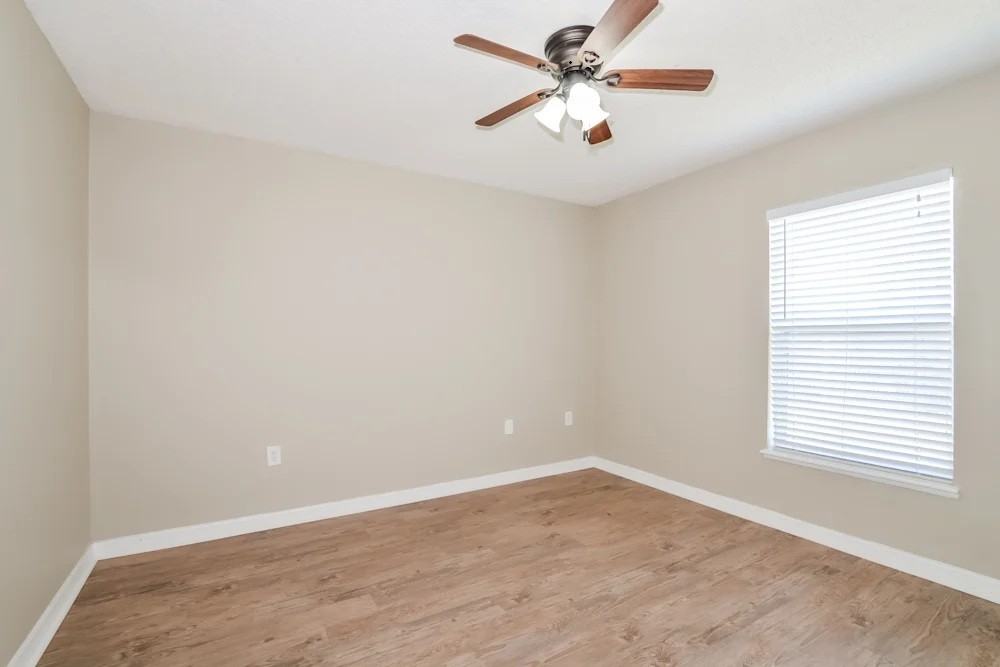 134 Grant St #NA - Photo 4 of 4