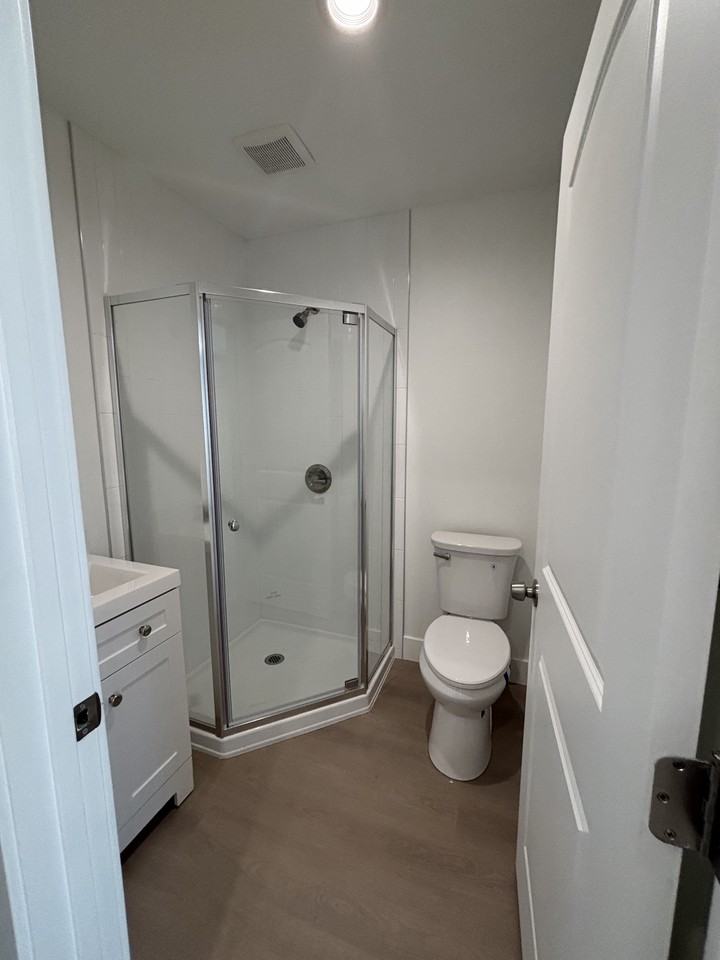 1441 S Sydney Dr #8 - Photo 5 of 7