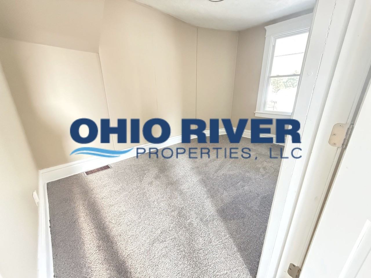 1219 Garfield St #1219 - Photo 4 of 10