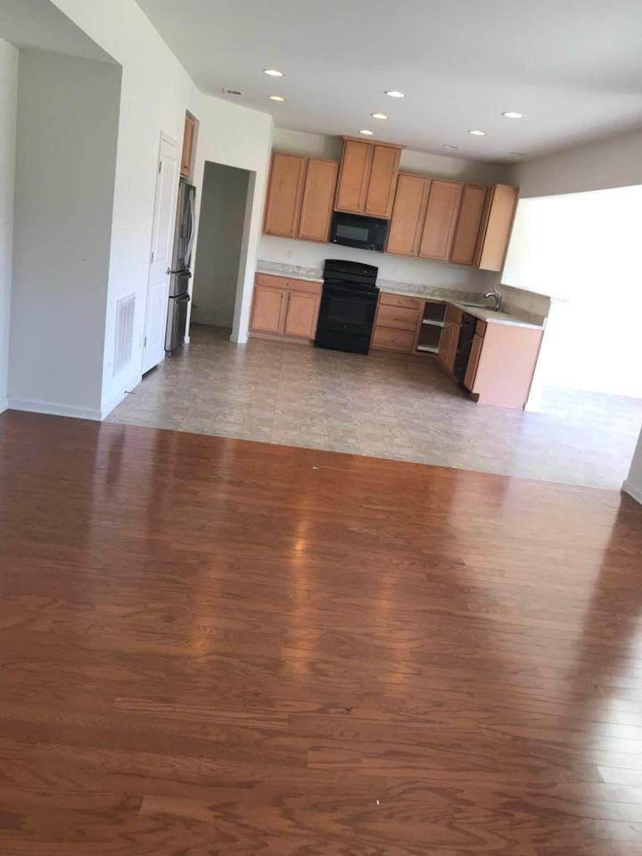 2005 Leeds Ln #NA - Photo 3 of 4