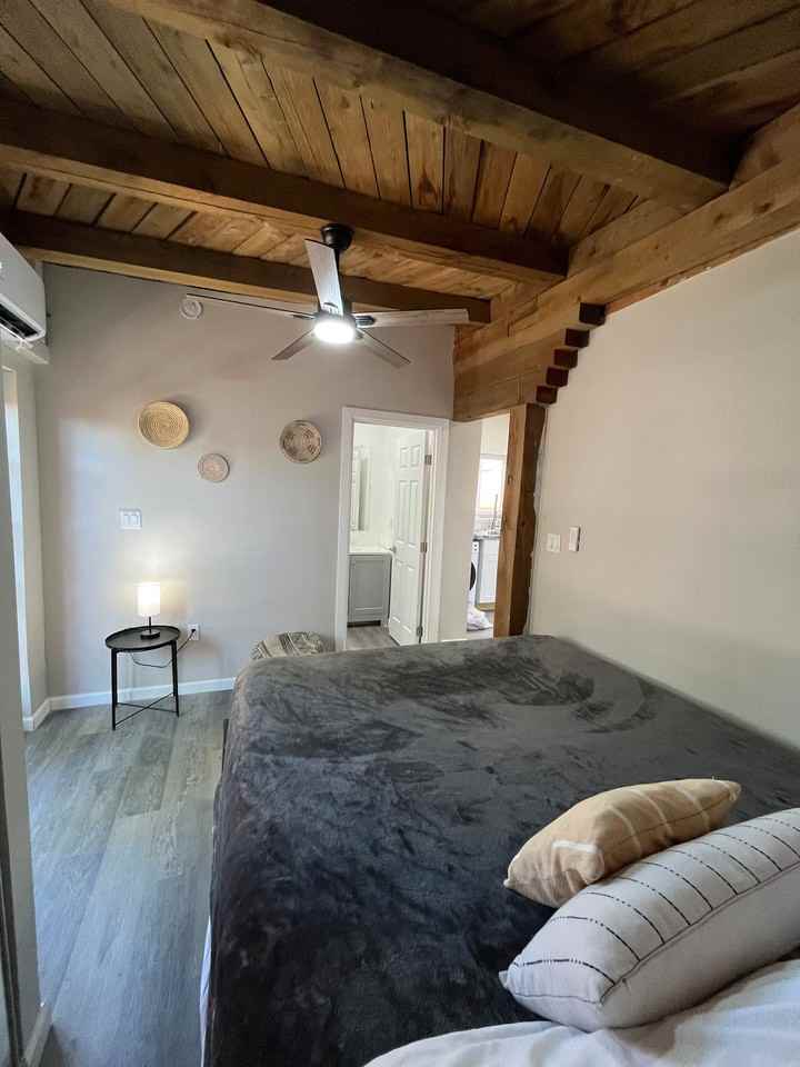 1204 Sawmill Rd Nw #1FURNISHED - Photo 2 of 11