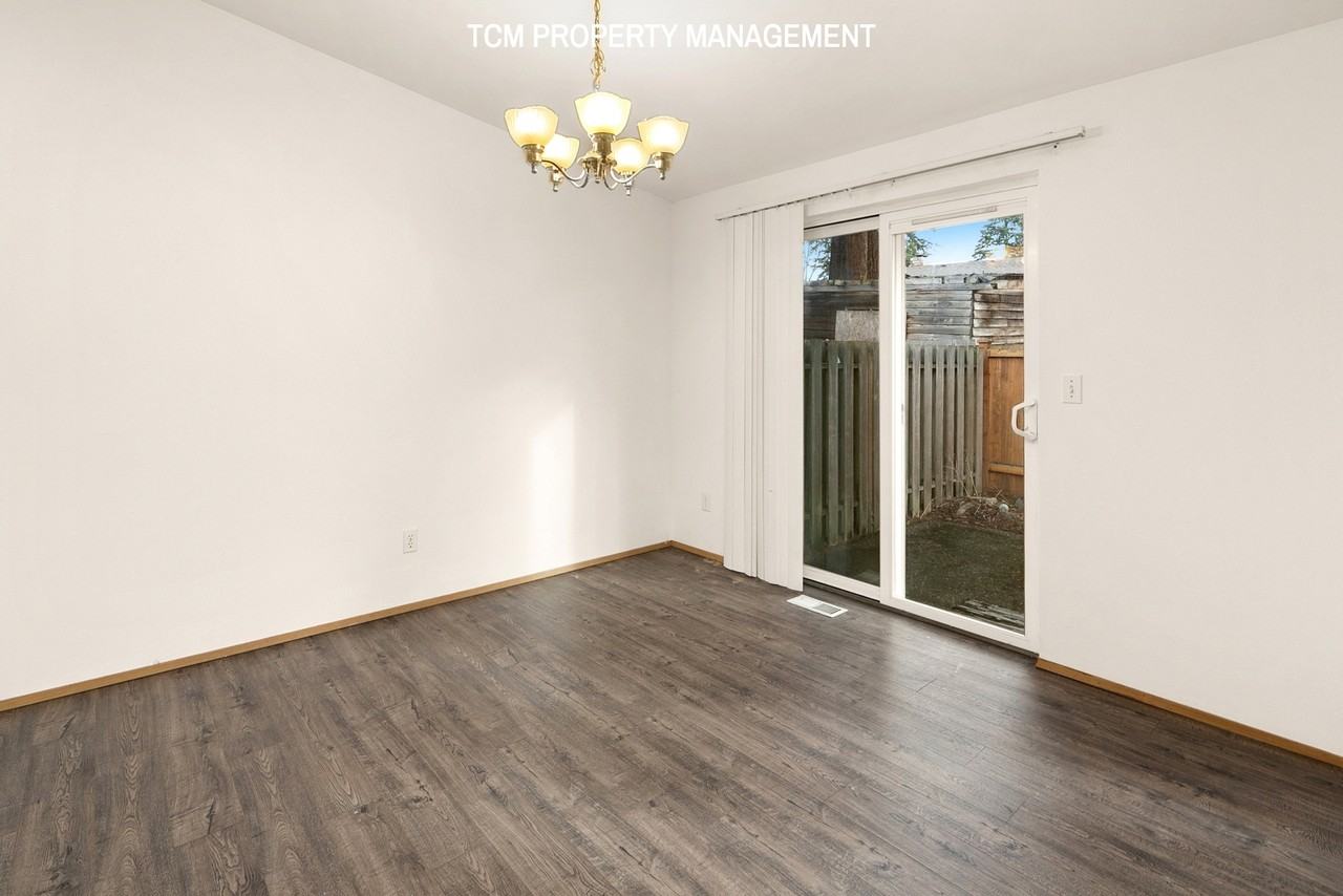 4528 92nd St Ne #A - Photo 6 of 18