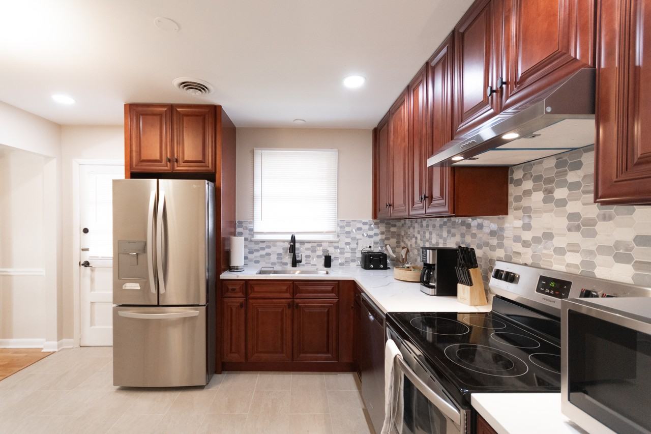 9002 Saint Andrews Pl #NA - Photo 7 of 26