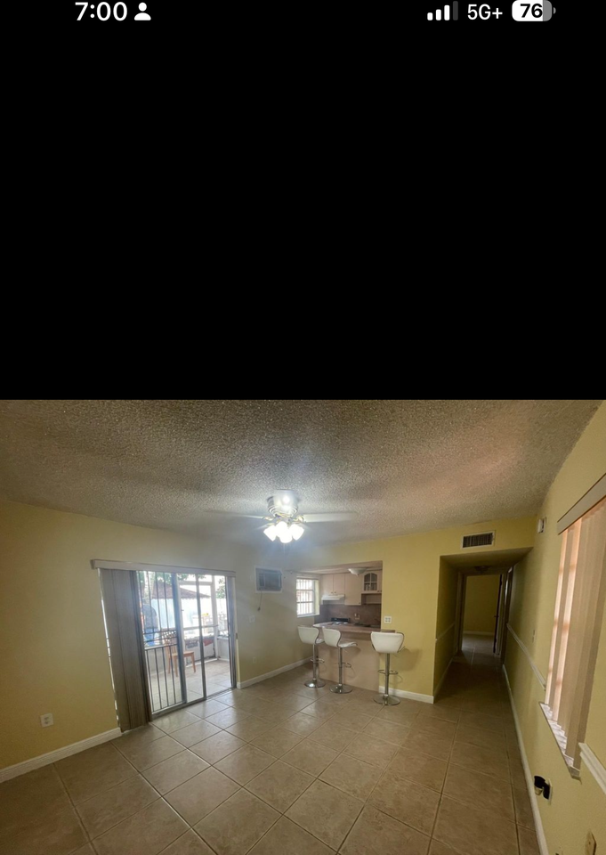 2934 Sw 11th St #2 - Photo 3 of 6