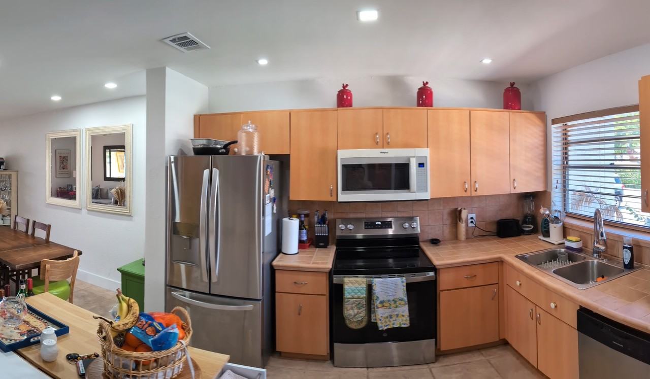 9150 Taft St #9150 - Photo 2 of 13