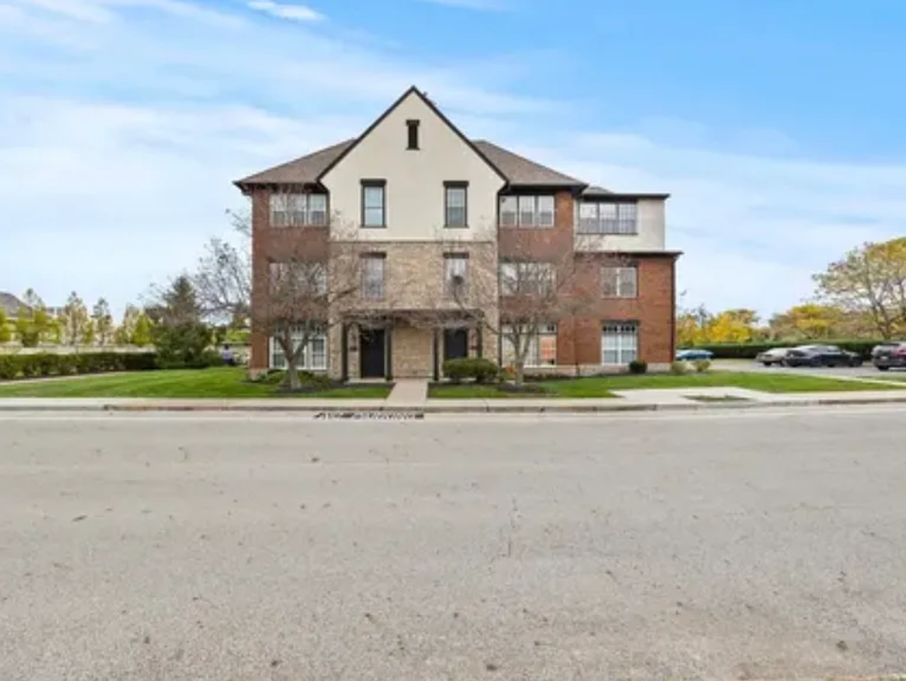 6254 Inishmore Ln #6254 - Photo 2 of 17