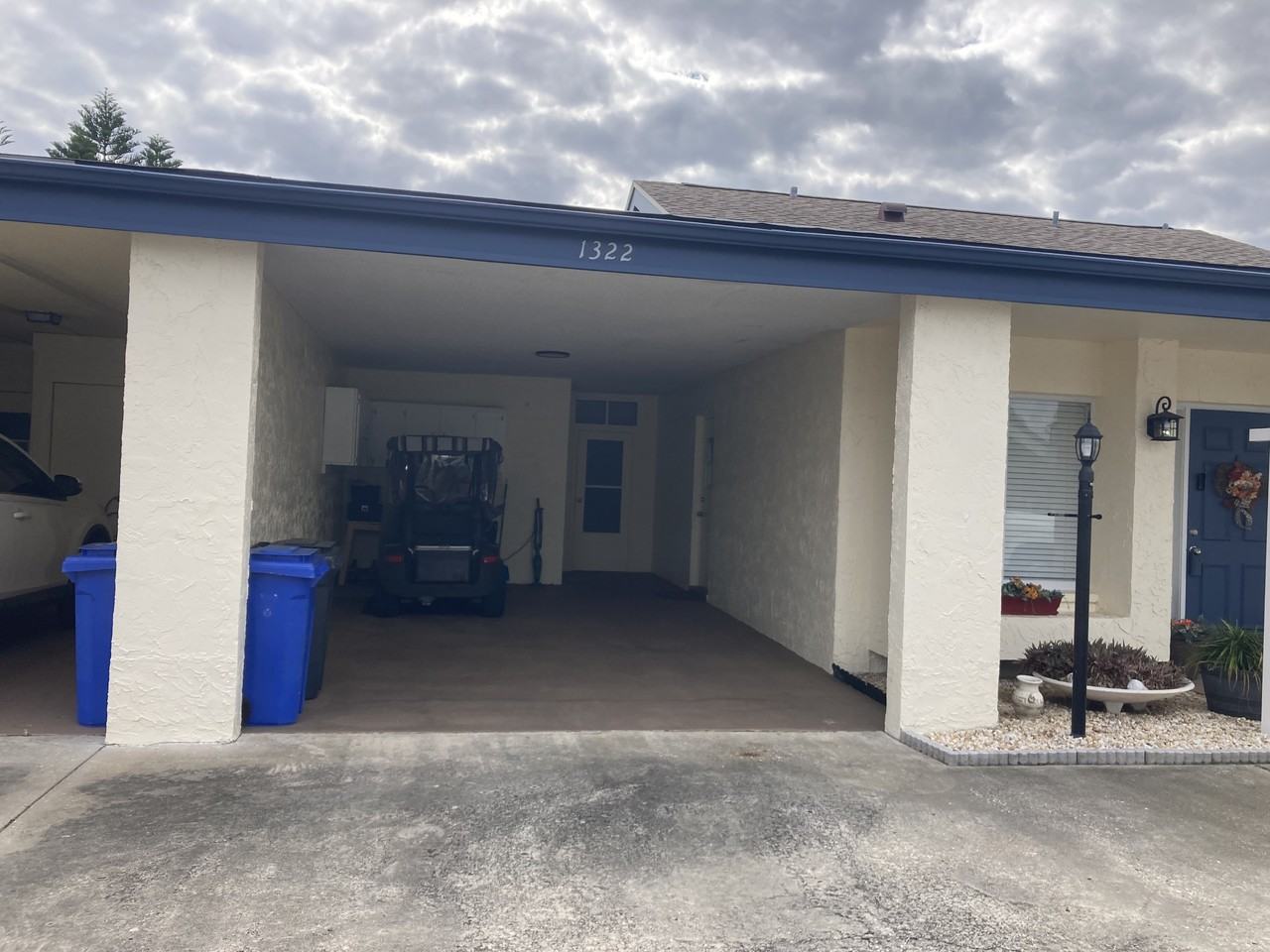 1322 New Bedford Dr - Photo 2 of 15