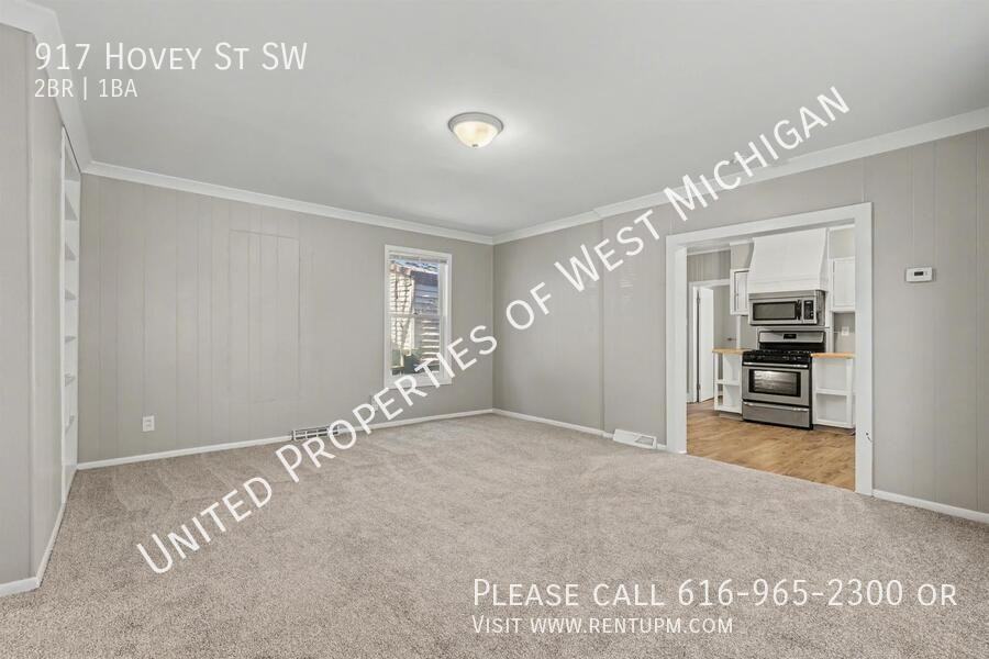 917 Hovey St Sw - Photo 5 of 20