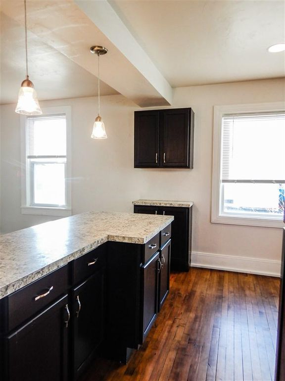 219 Cherry Ave #NA - Photo 7 of 26