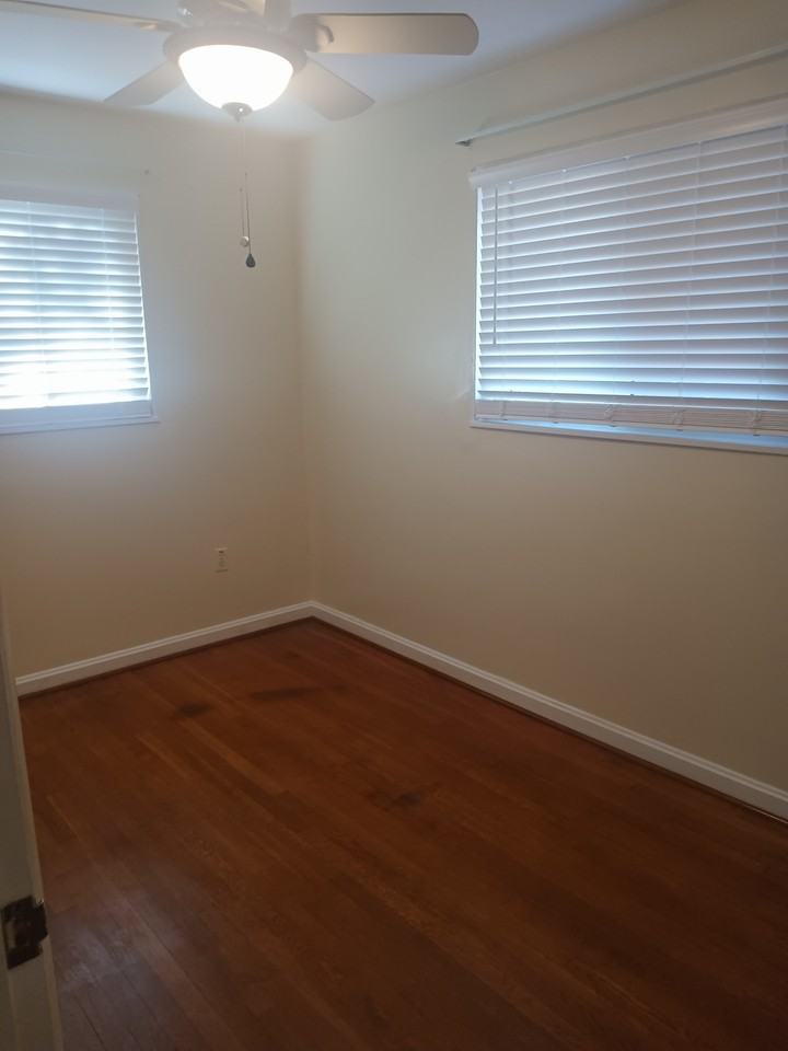 6400 Pickett St #NA - Photo 7 of 19