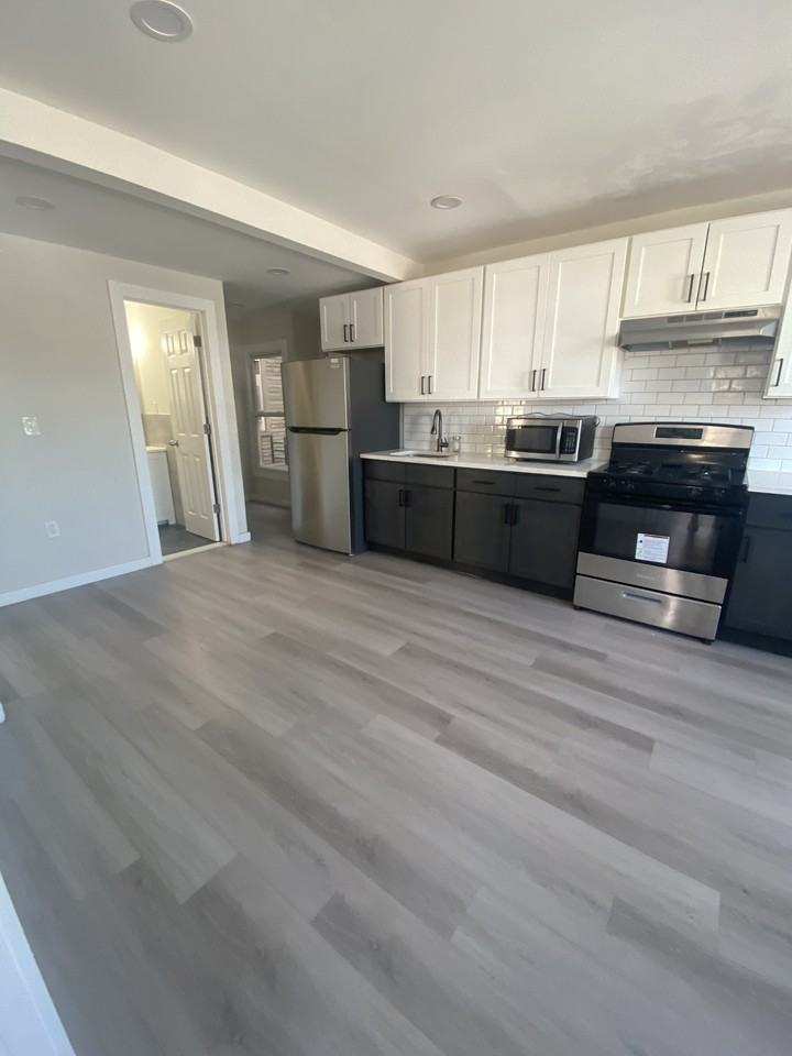 62 Van Winkle Ave #2 - Photo 6 of 6