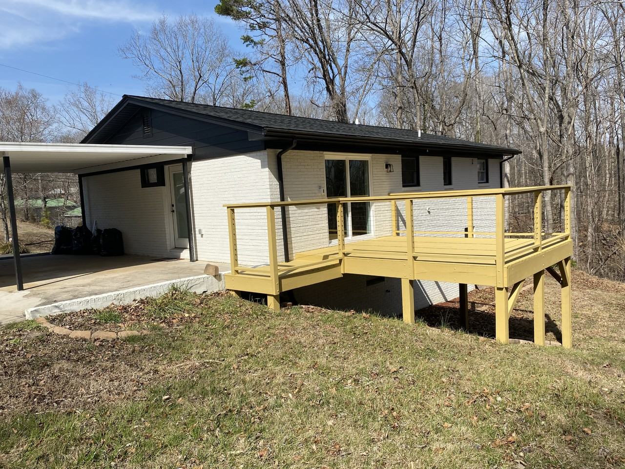 305 Druid Hills Dr #NA - Photo 3 of 24